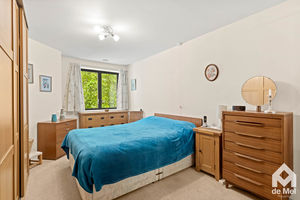 Photo 5- click for photo gallery